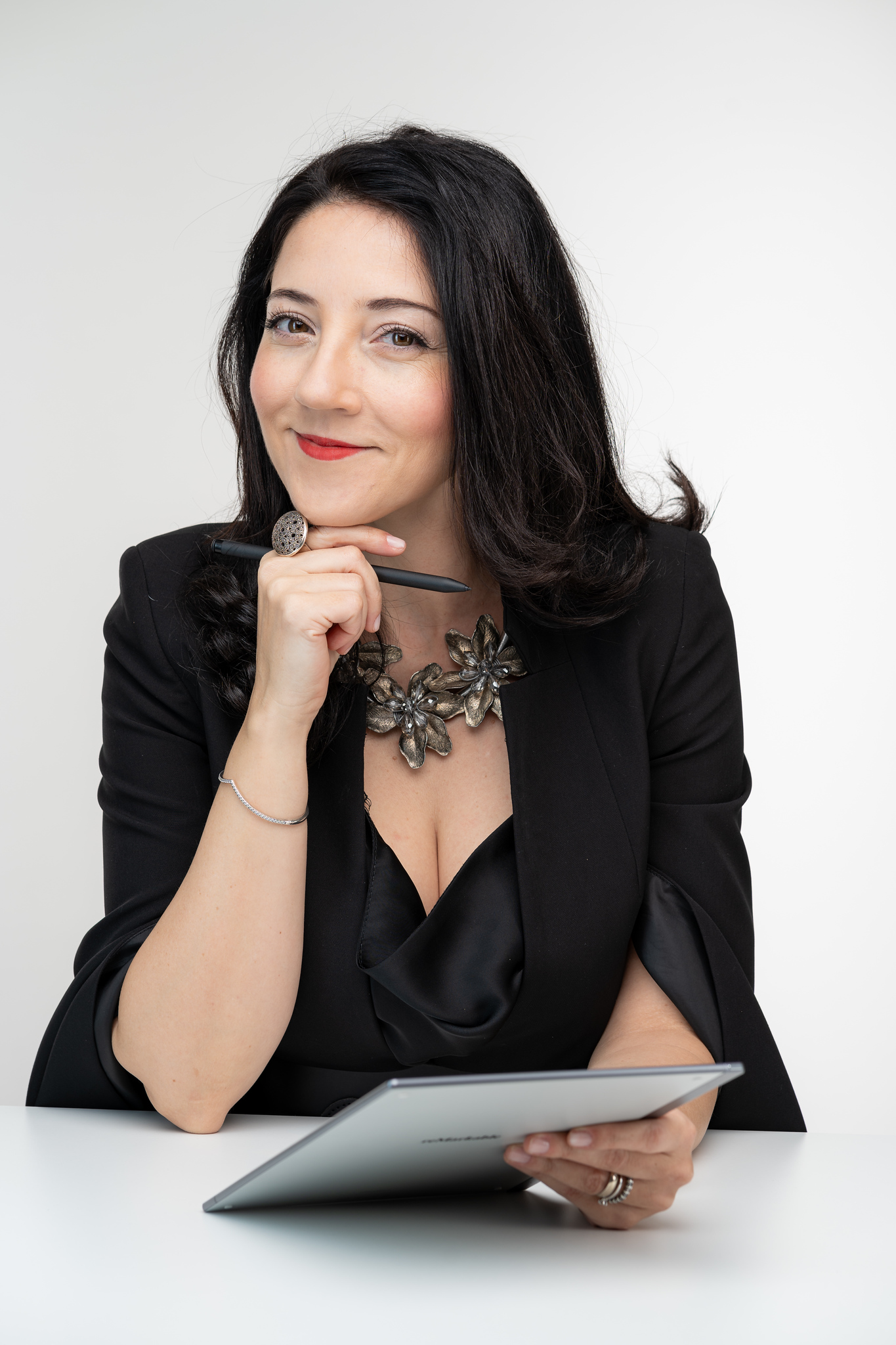 Recent professional portrait of Irina Somodi